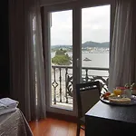 Hotel As Areas Iii Playa Covas (Lugo)