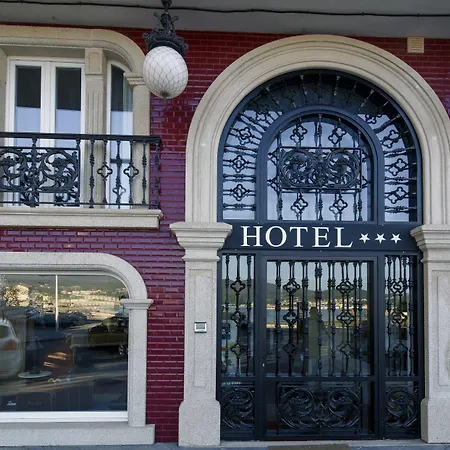 Hotel As Areas Iii Playa Covas (Lugo)